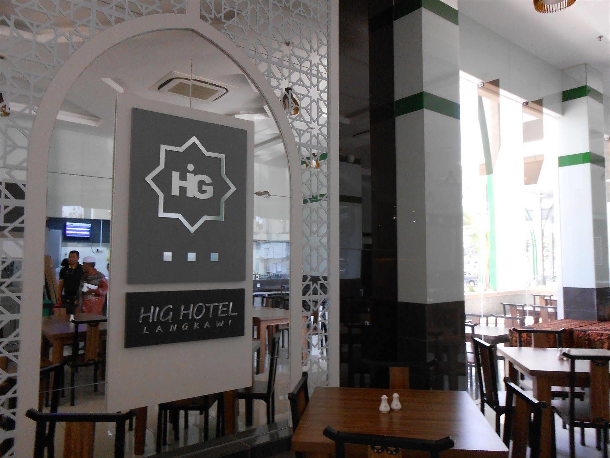 Hig Hotel Kuah Esterno foto